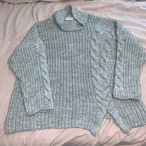 Turtleneck Sweater - Picture 2 of 3